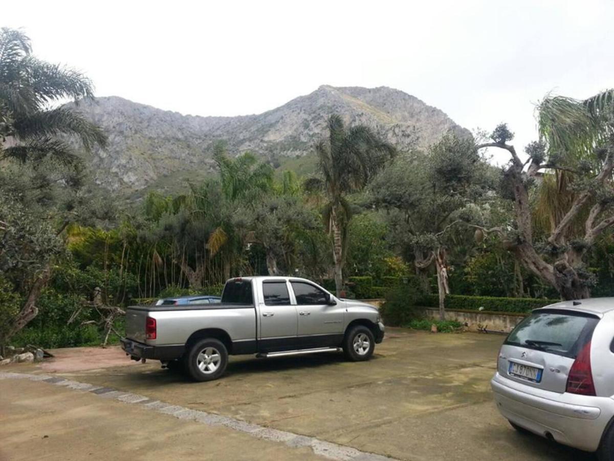 Villa Megna - Green Paradise B&B Palermo Dış mekan fotoğraf
