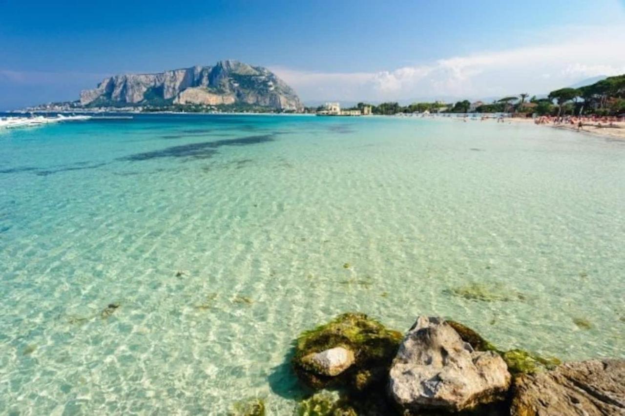 Villa Megna - Green Paradise B&B Palermo Dış mekan fotoğraf