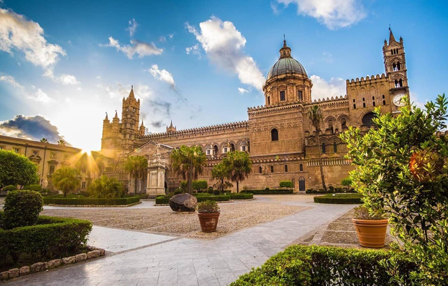 Villa Megna - Green Paradise B&B Palermo Dış mekan fotoğraf